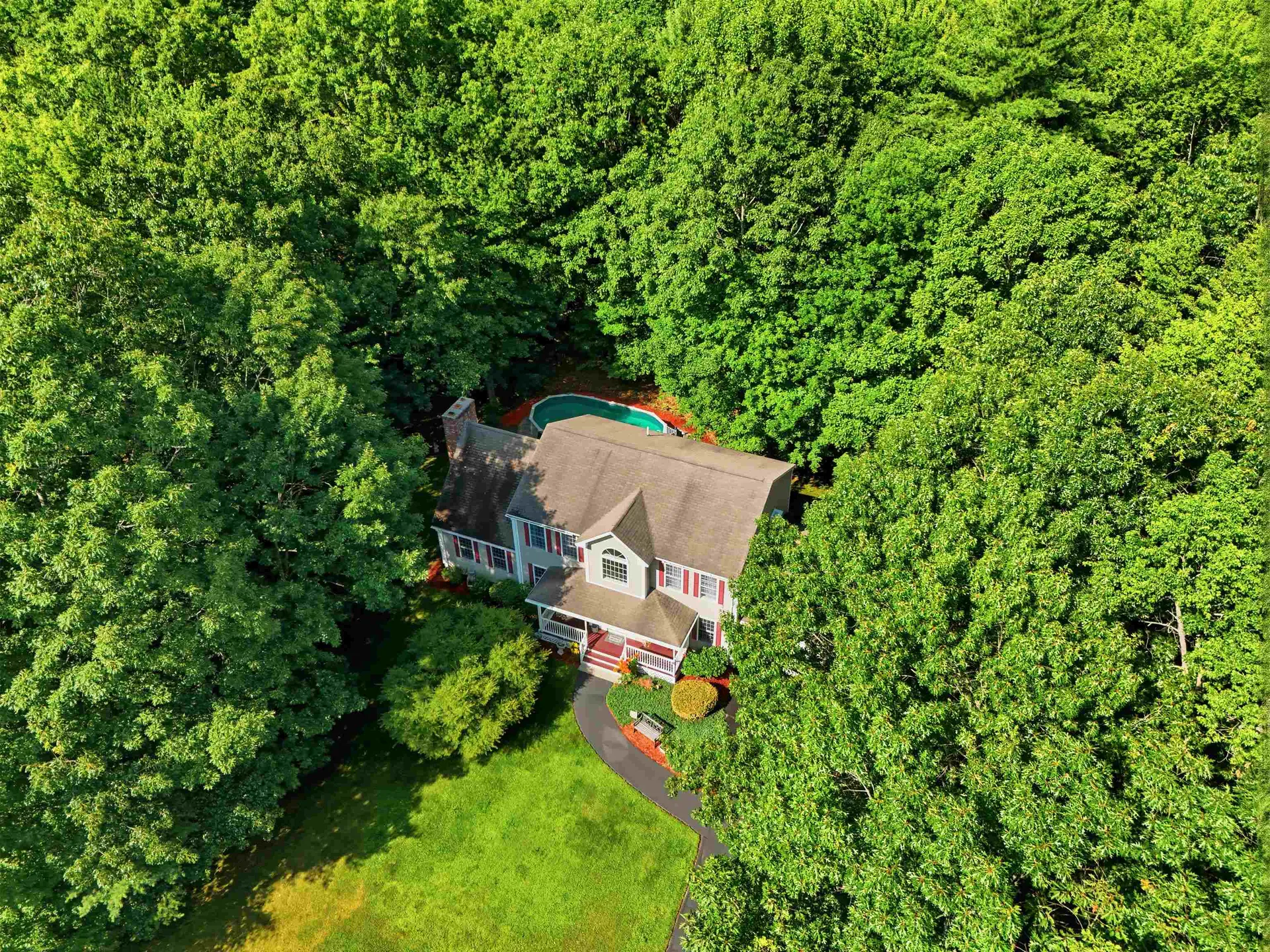 5 Alderwood Court Hooksett NH 03106