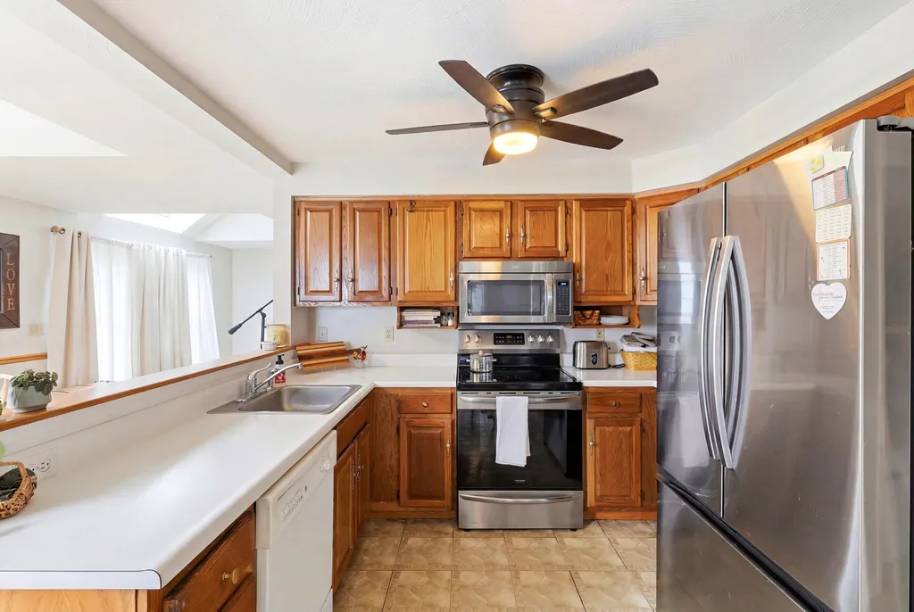 59 Peterson Circle Concord NH 03303