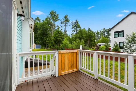 59 Peterson Circle Concord NH 03303