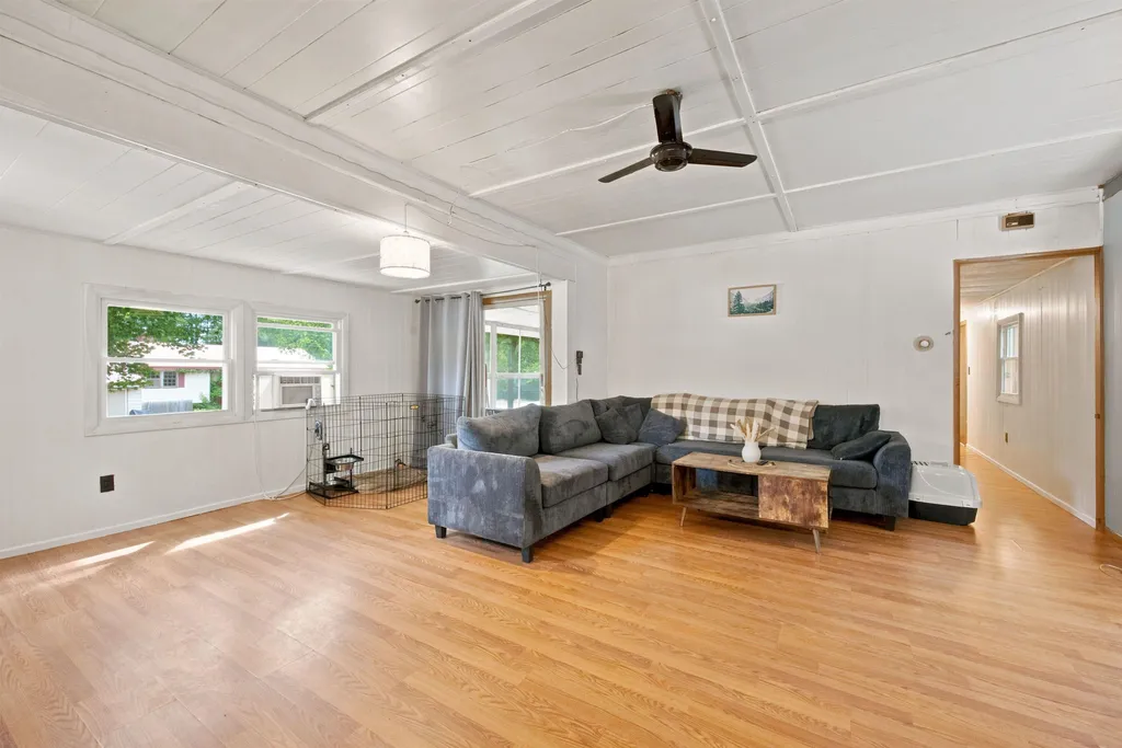 1 Hoover Circle Loudon NH 03307