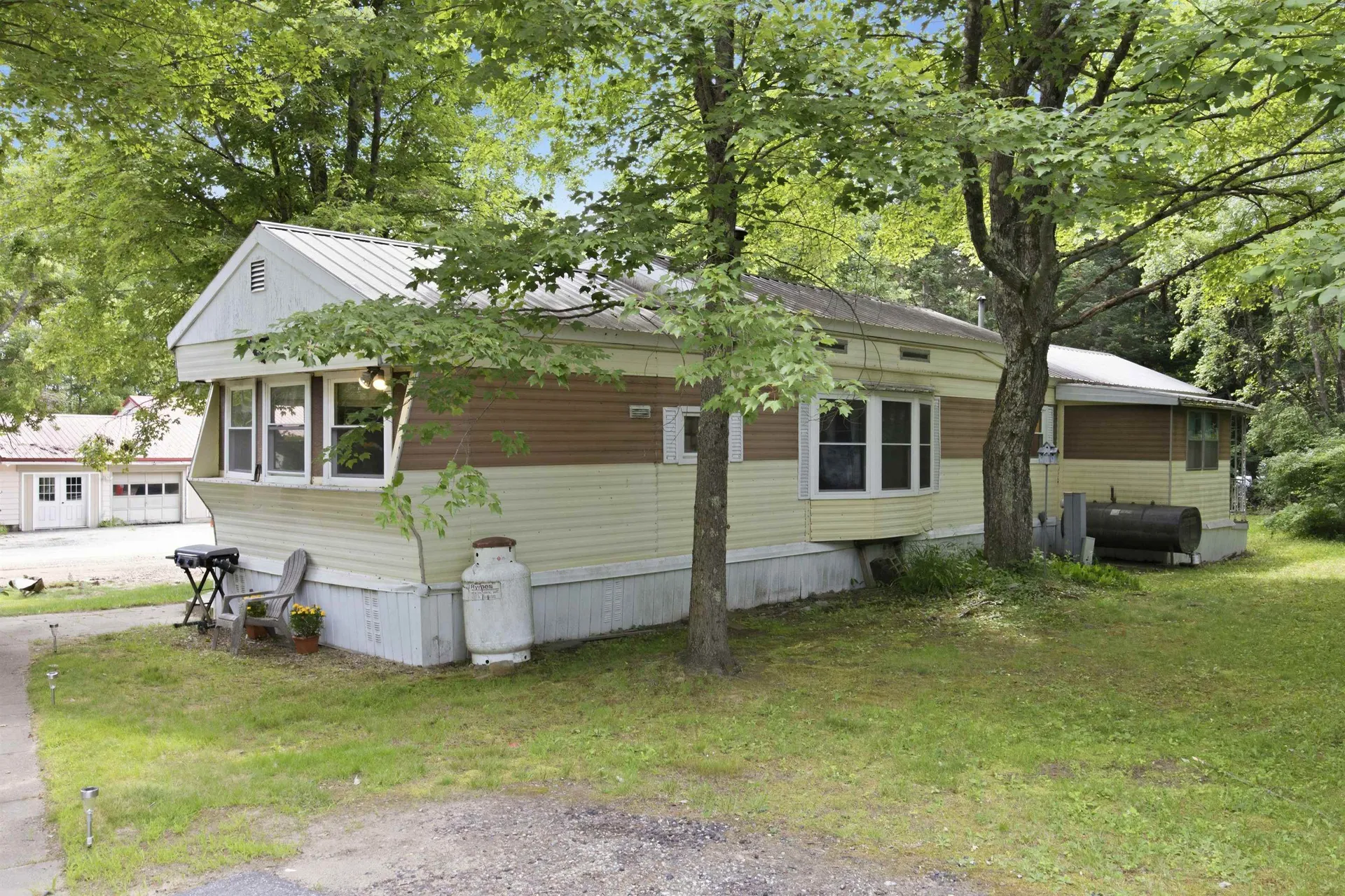 1 Hoover Circle Loudon NH 03307