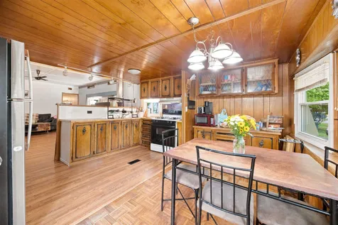 1 Hoover Circle Loudon NH 03307