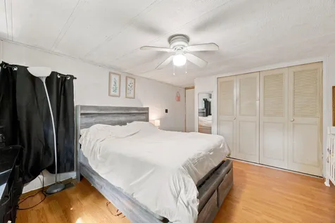1 Hoover Circle Loudon NH 03307