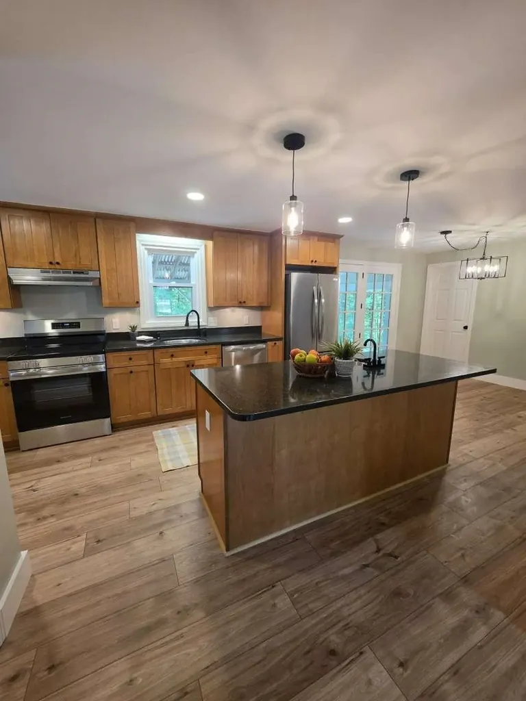 11 Horse Pasture Lane Thornton NH 03285