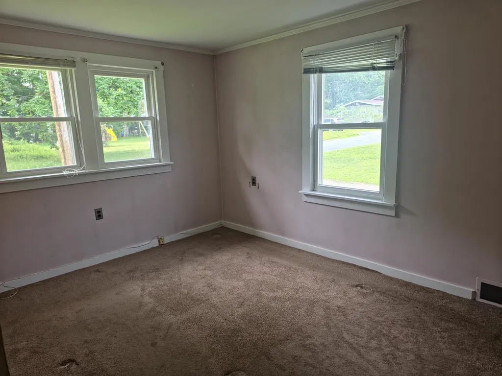 24 Cherry Street Windsor VT 05089