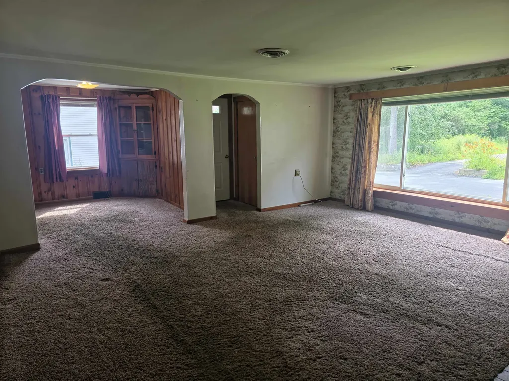 24 Cherry Street Windsor VT 05089