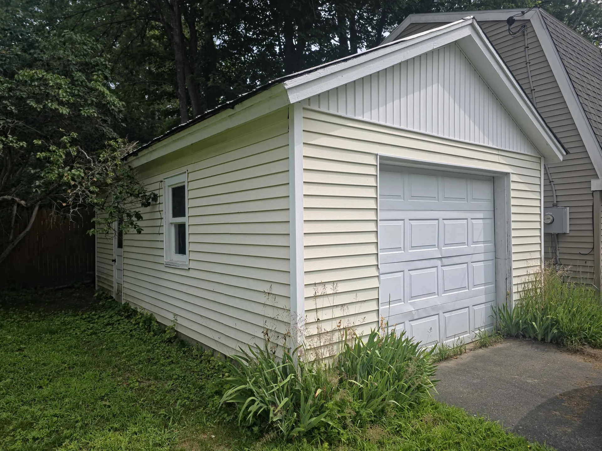 24 Cherry Street Windsor VT 05089