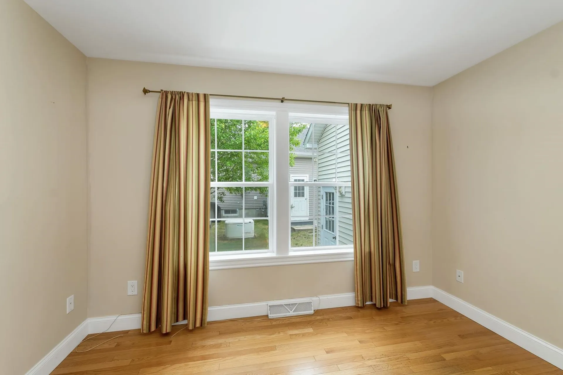 57 Sagewood Circle Hooksett NH 03106