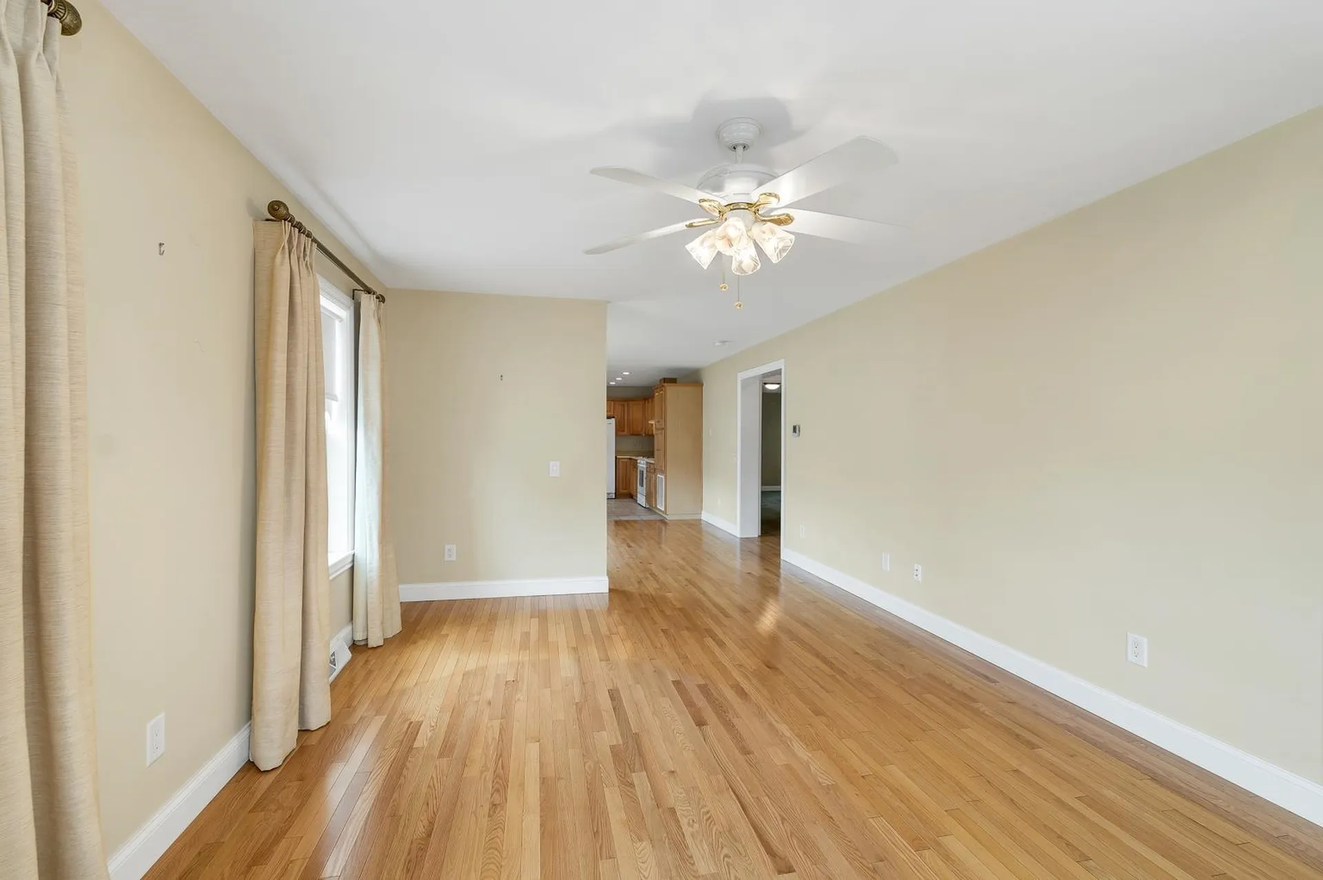 57 Sagewood Circle Hooksett NH 03106