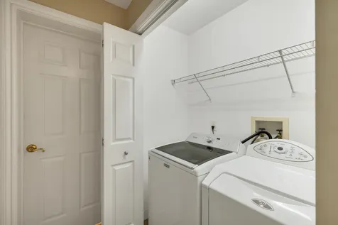 57 Sagewood Circle Hooksett NH 03106