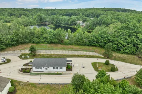 57 Sagewood Circle Hooksett NH 03106