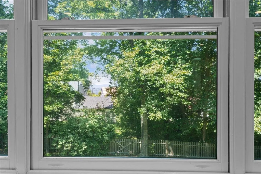 240 South Cove Road Burlington VT 05401