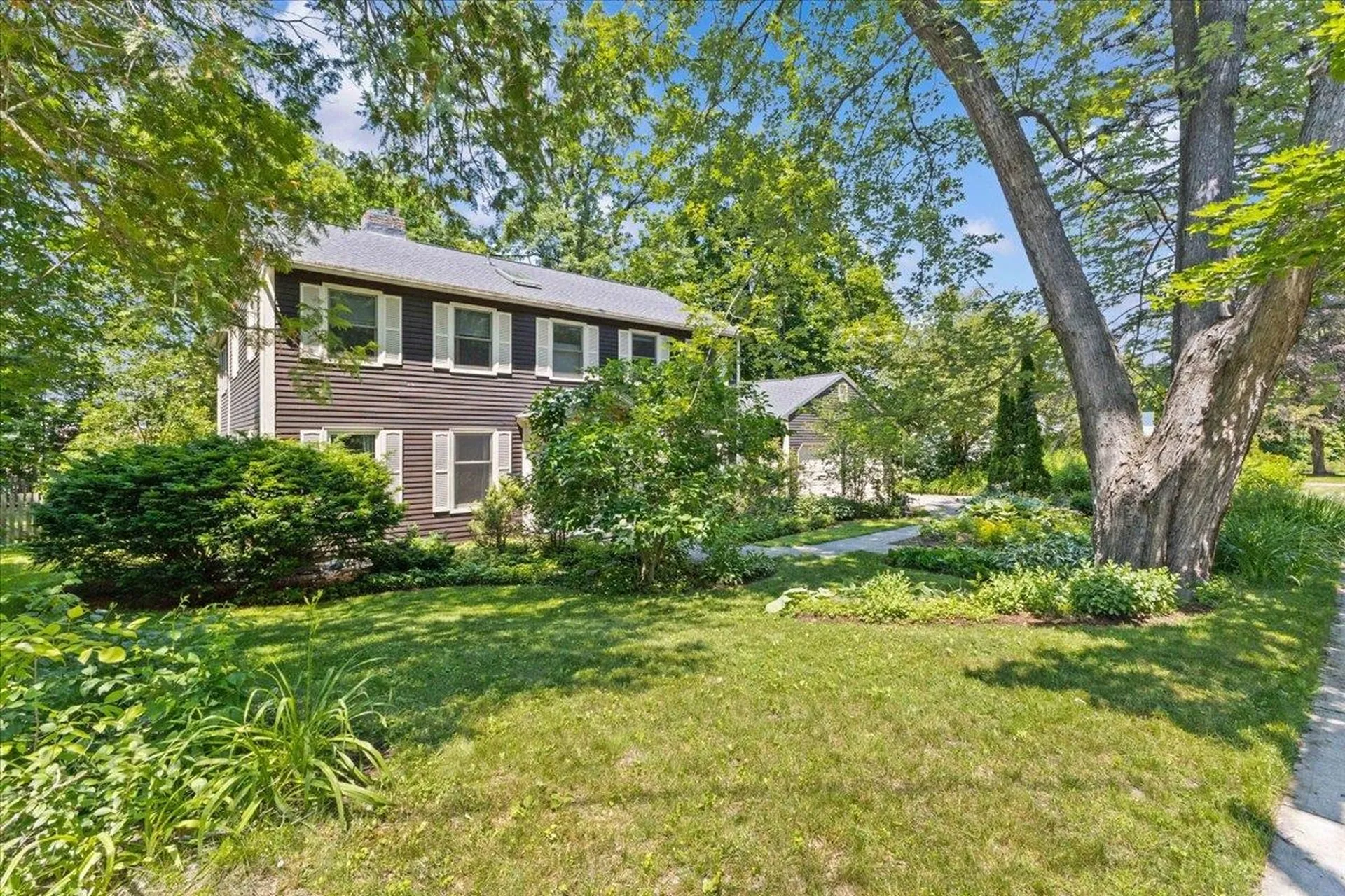 240 South Cove Road Burlington VT 05401