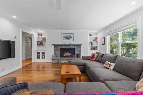 240 South Cove Road Burlington VT 05401