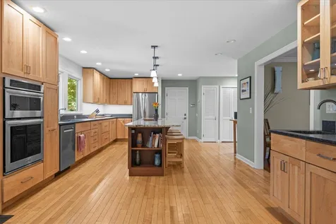 240 South Cove Road Burlington VT 05401