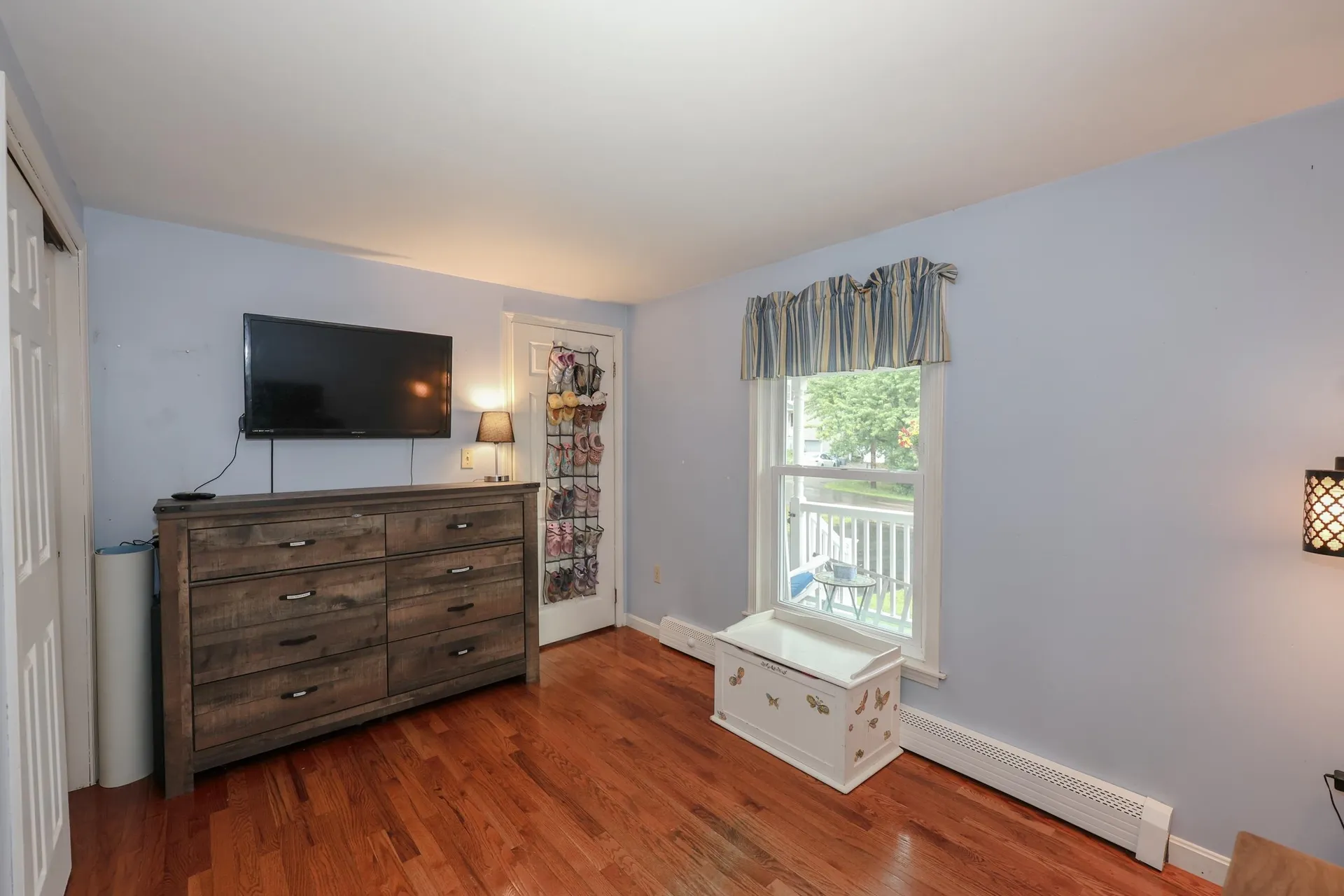 6 Concord Avenue Derry NH 03038