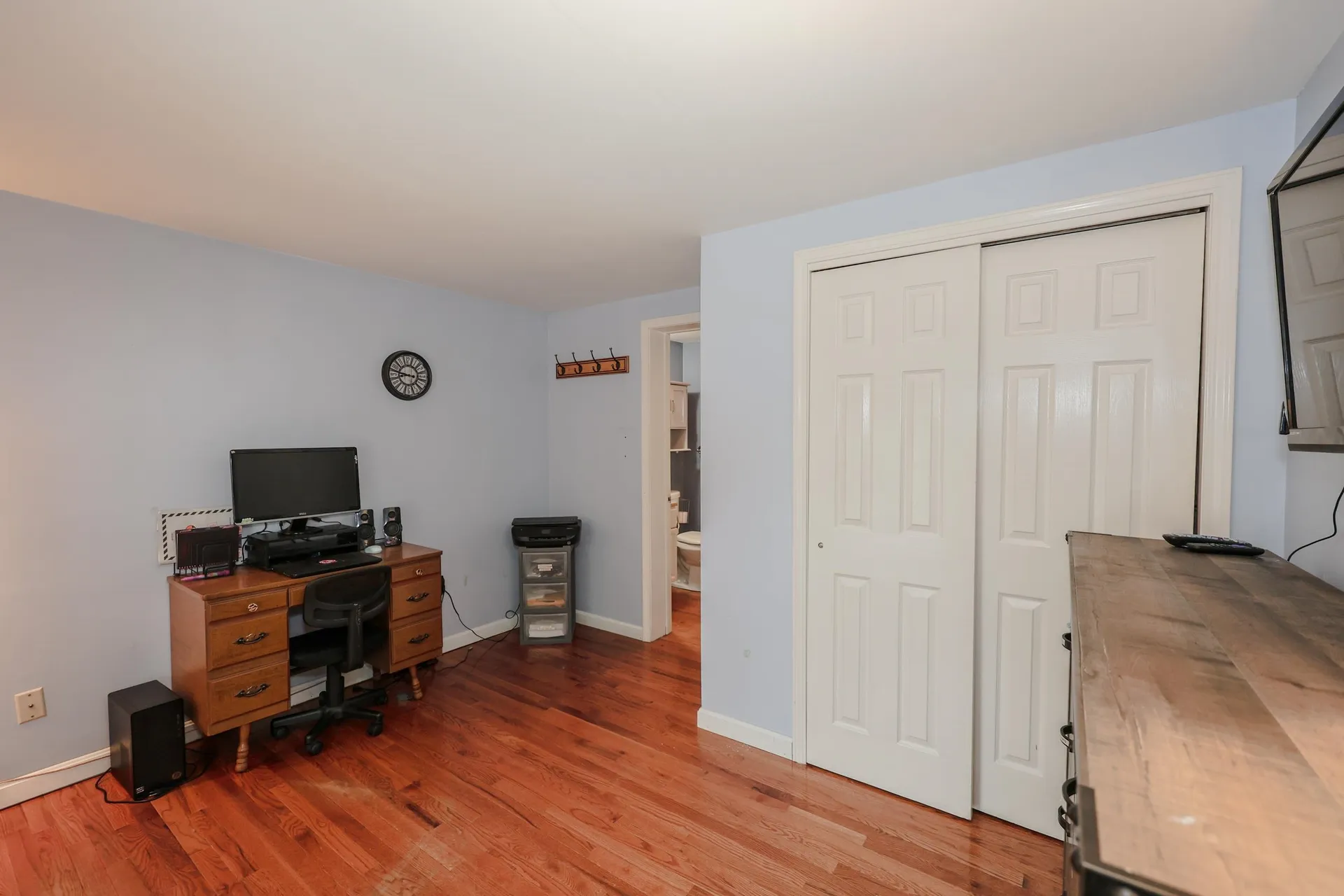 6 Concord Avenue Derry NH 03038