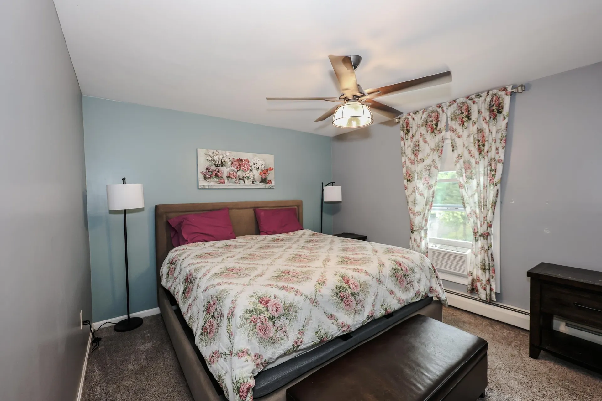 6 Concord Avenue Derry NH 03038