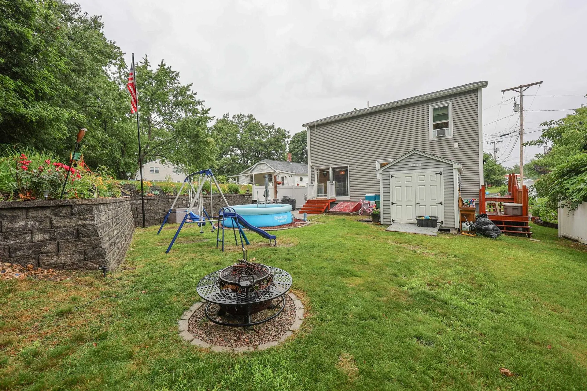 6 Concord Avenue Derry NH 03038