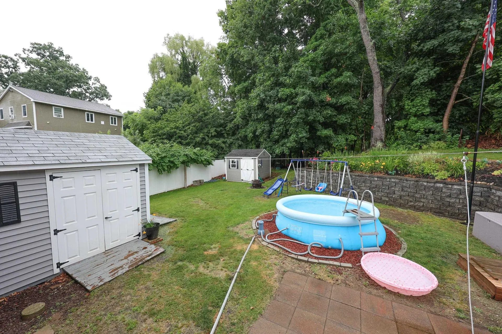 6 Concord Avenue Derry NH 03038