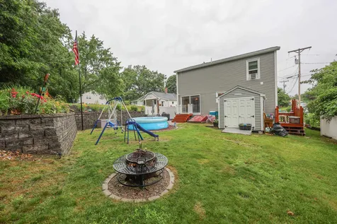 6 Concord Avenue Derry NH 03038