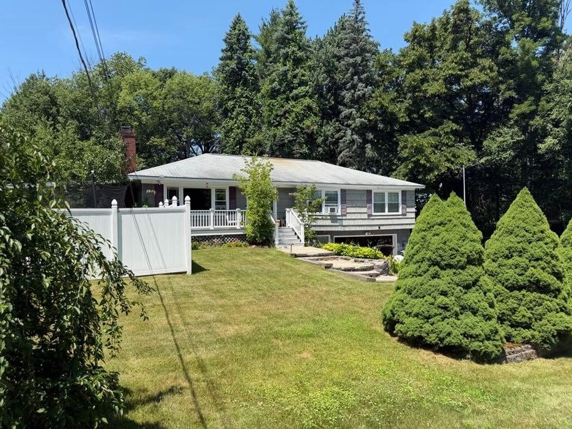 3 Lincoln Drive Bow NH 03304