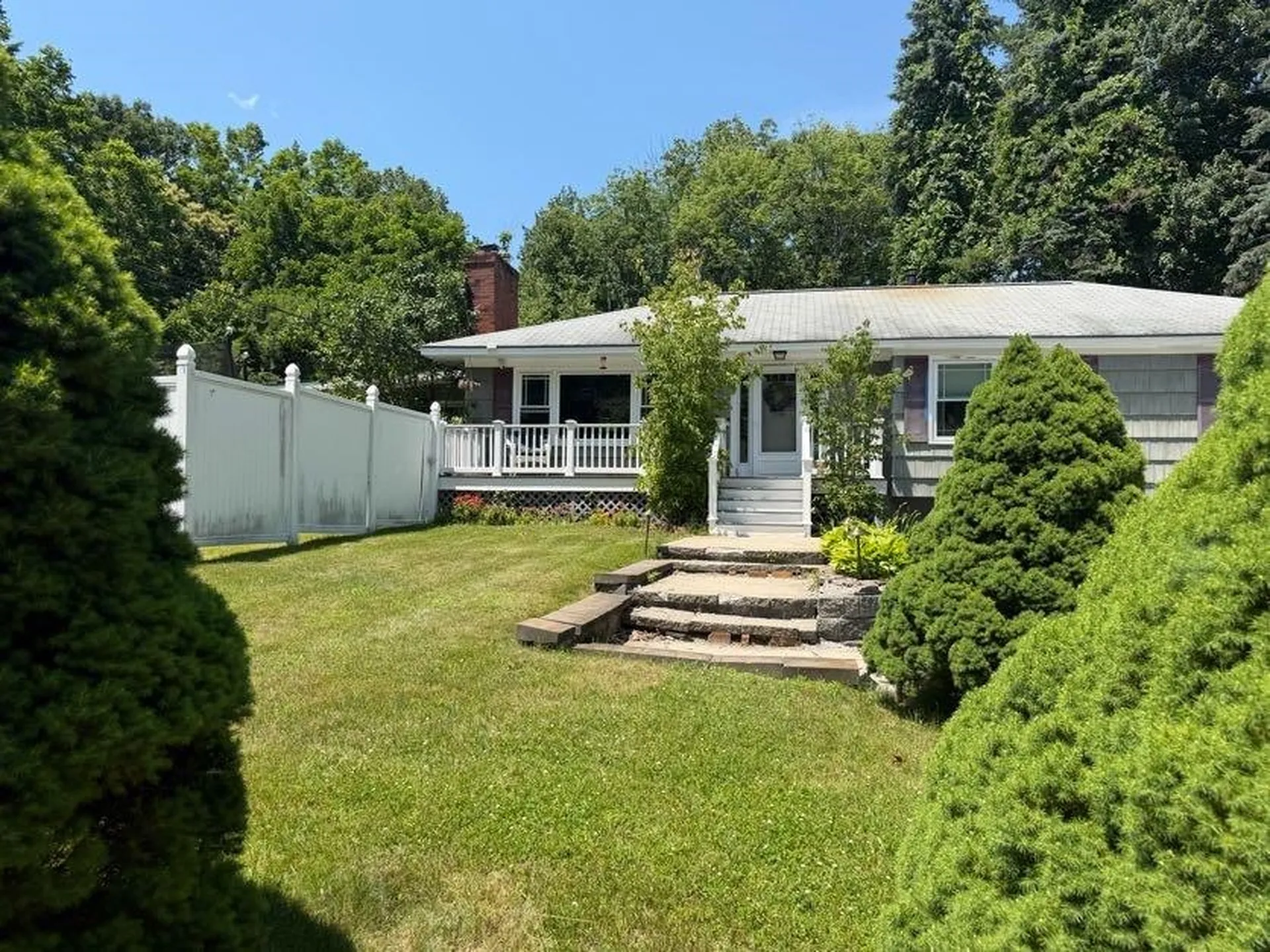 3 Lincoln Drive Bow NH 03304