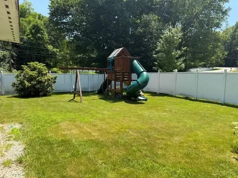 3 Lincoln Drive Bow NH 03304