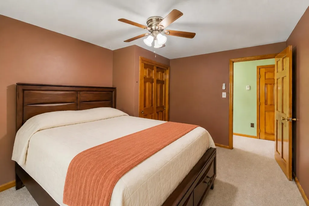 14 William Drive Pelham NH 03076