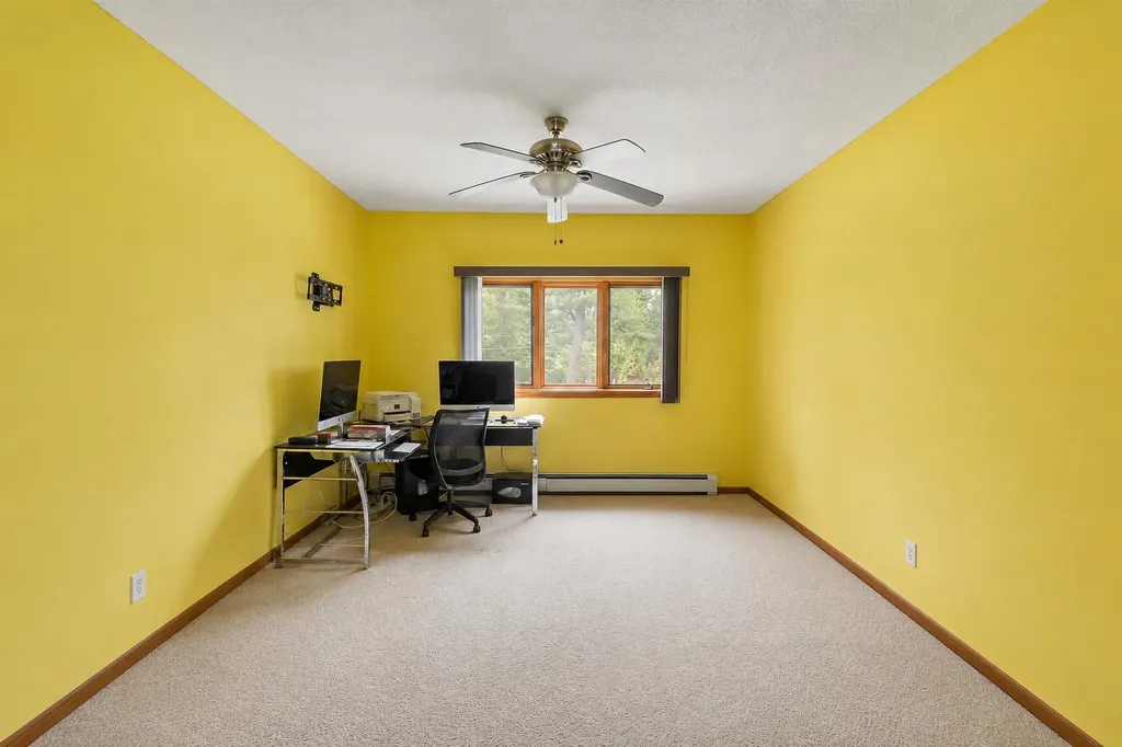 14 William Drive Pelham NH 03076