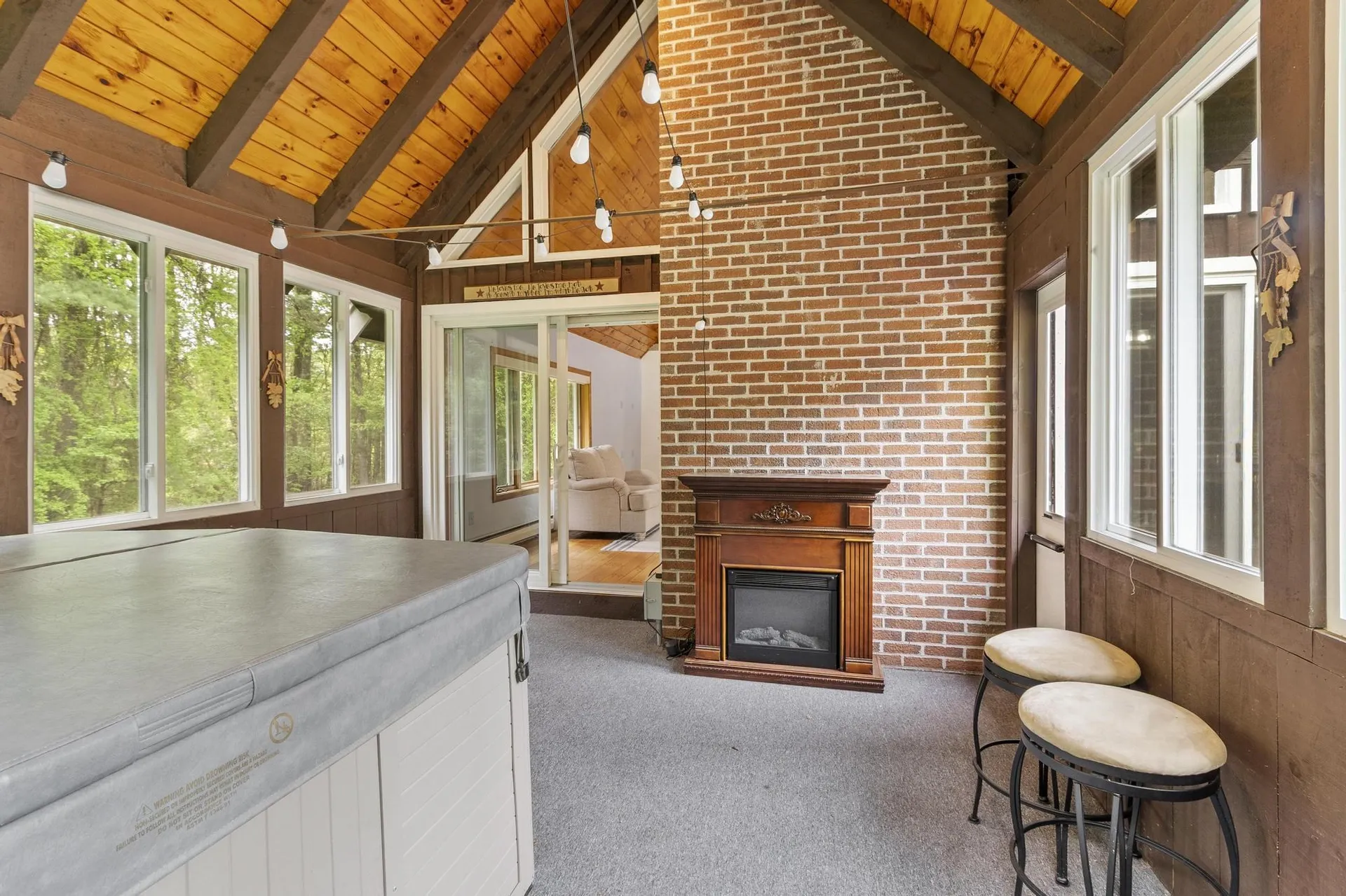 14 William Drive Pelham NH 03076