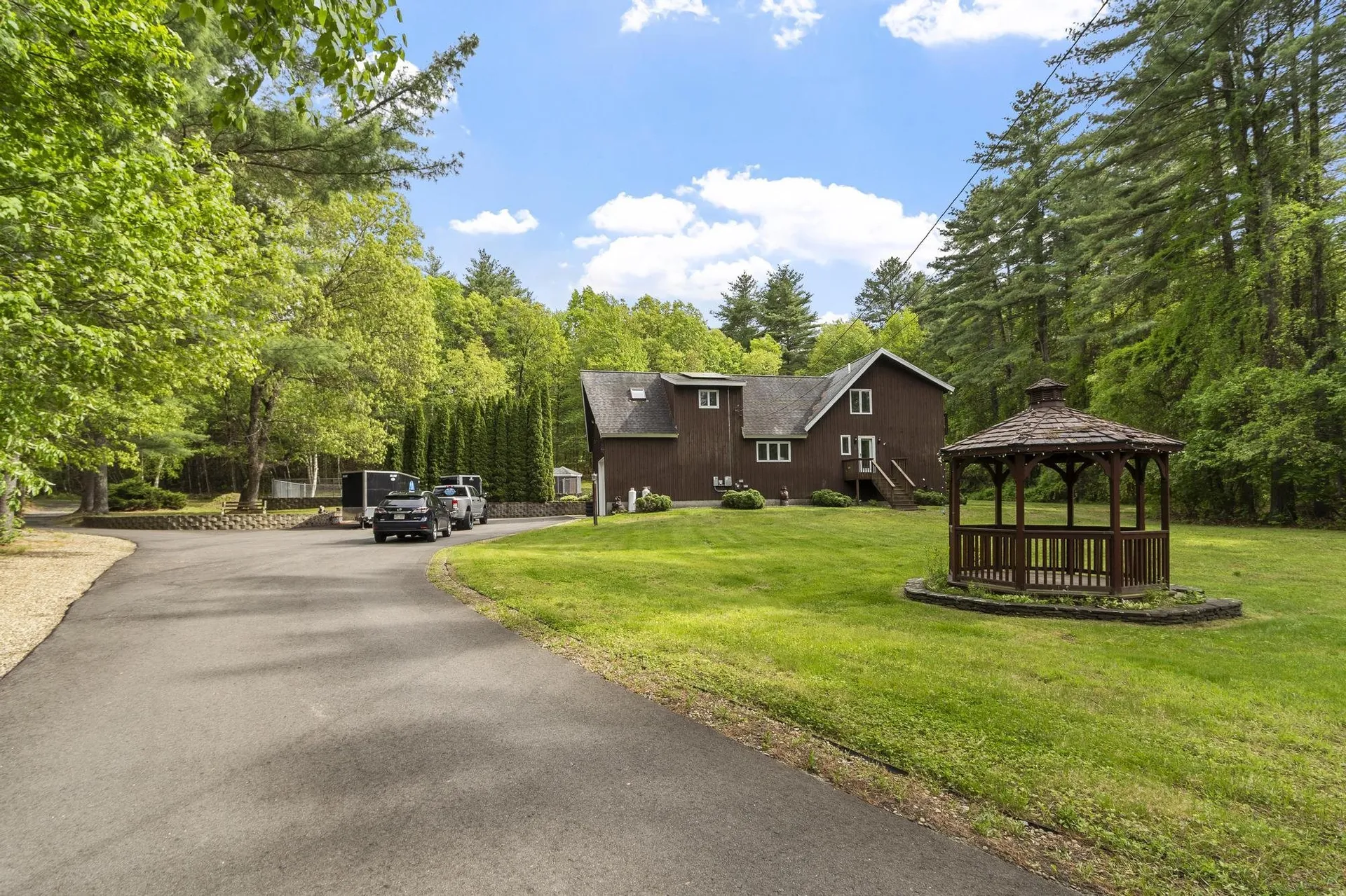 14 William Drive Pelham NH 03076