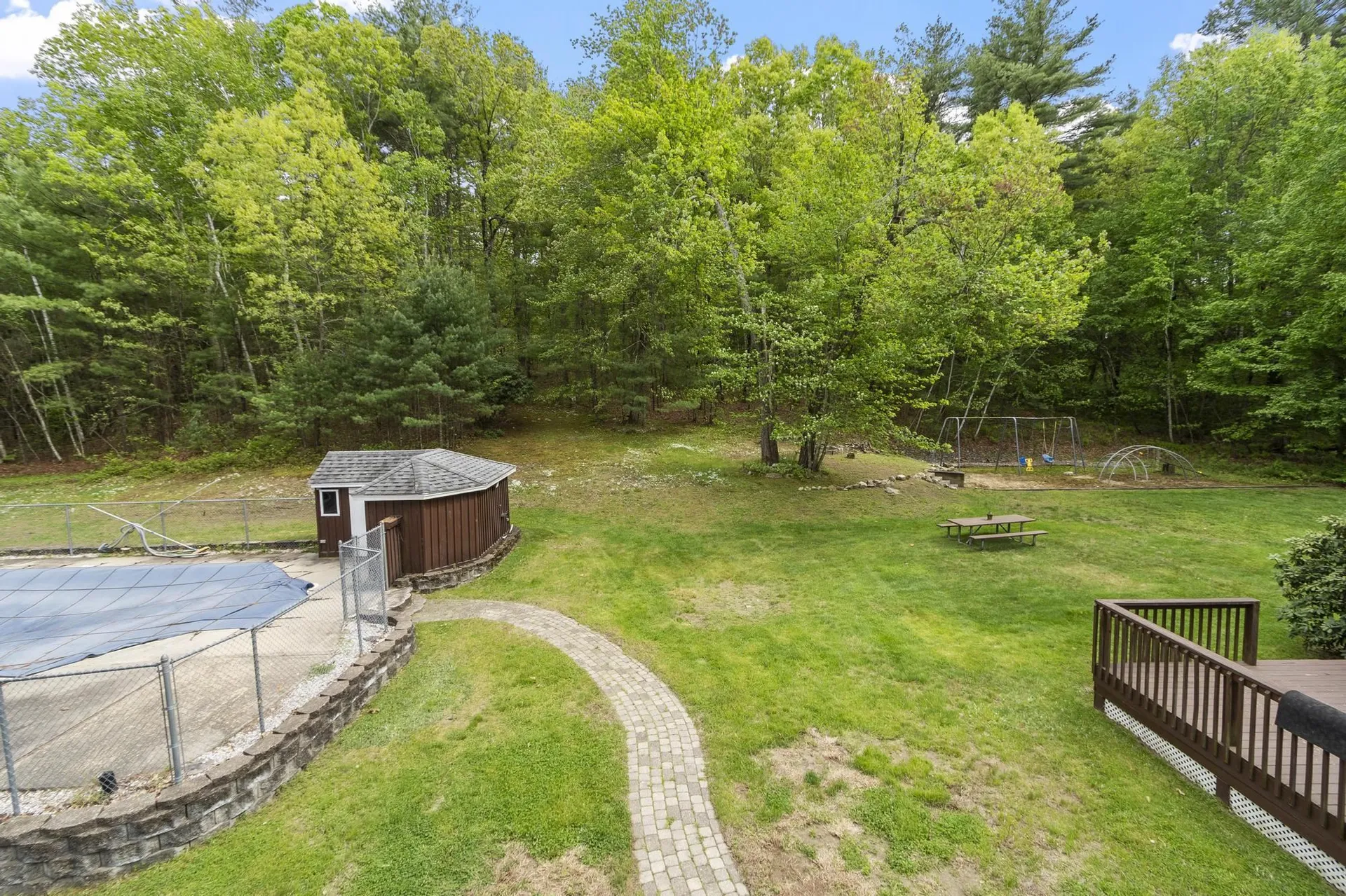 14 William Drive Pelham NH 03076