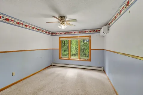 14 William Drive Pelham NH 03076