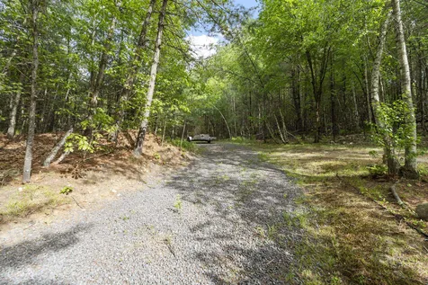 14 William Drive Pelham NH 03076
