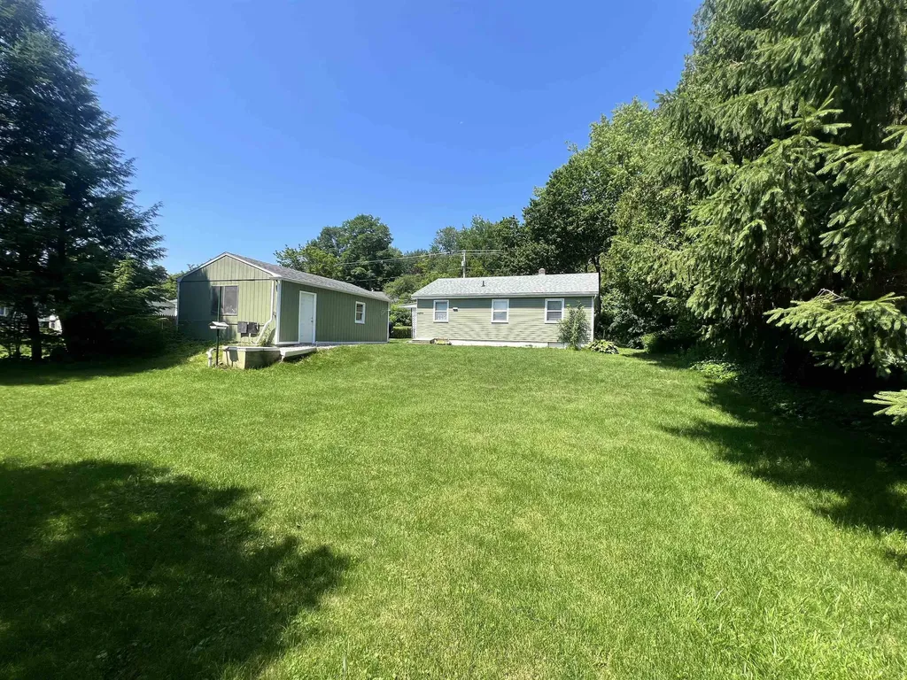 140 Dorr Drive Rutland City VT 05701
