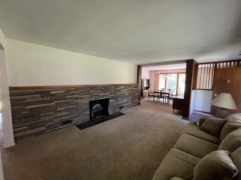 18 Montvert Road Middletown Springs VT 05757