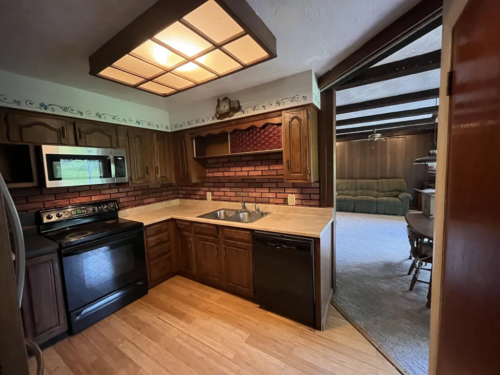 18 Montvert Road Middletown Springs VT 05757
