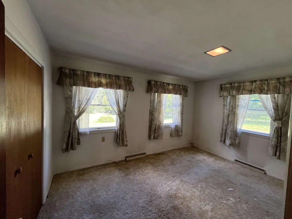 18 Montvert Road Middletown Springs VT 05757