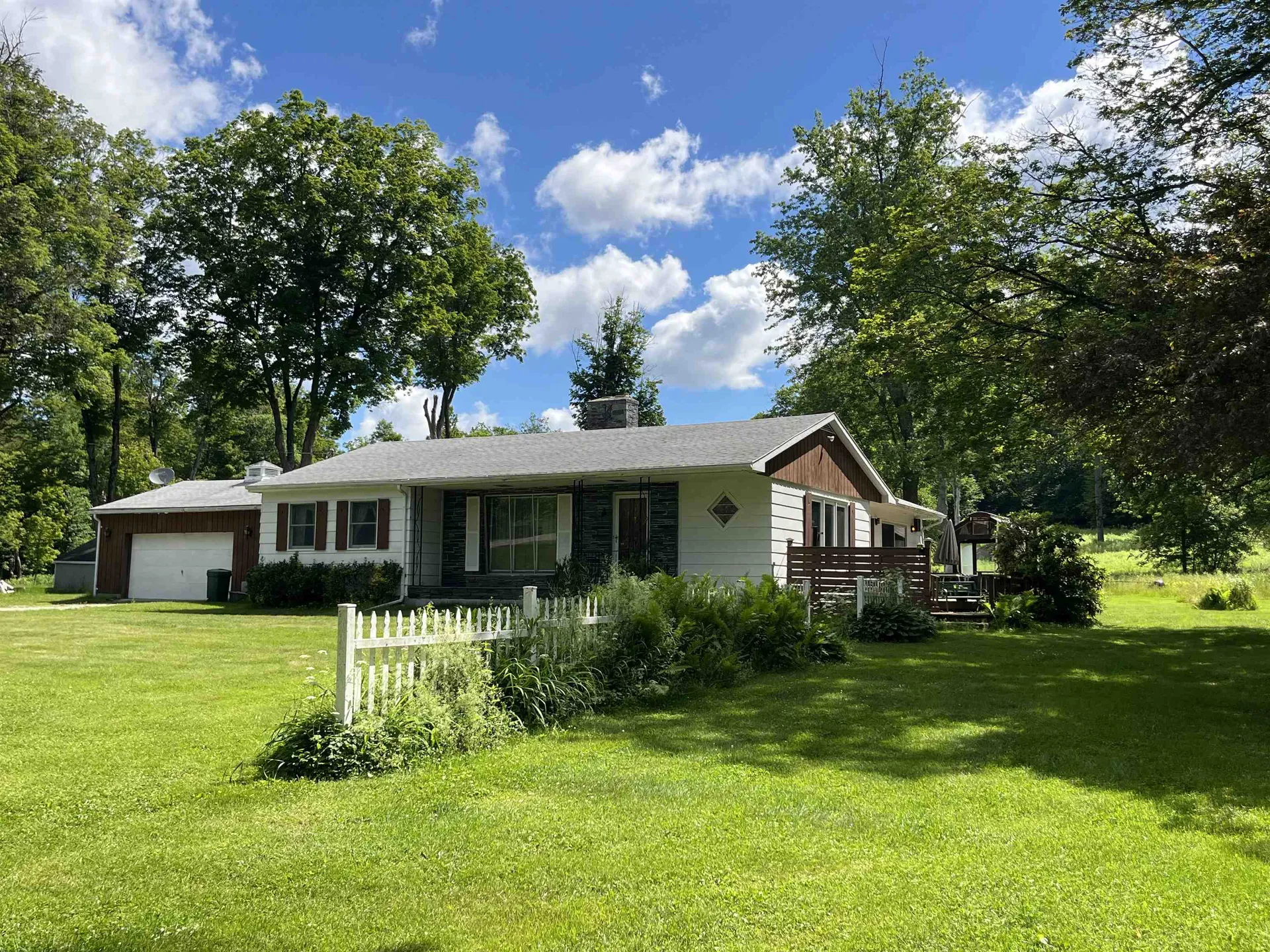 18 Montvert Road Middletown Springs VT 05757