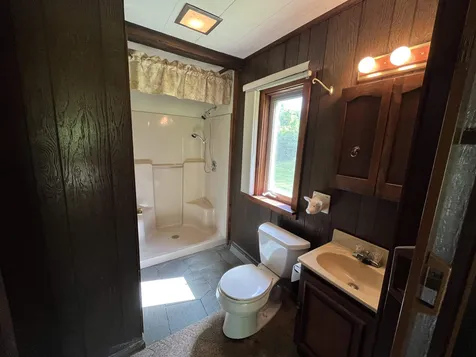 18 Montvert Road Middletown Springs VT 05757