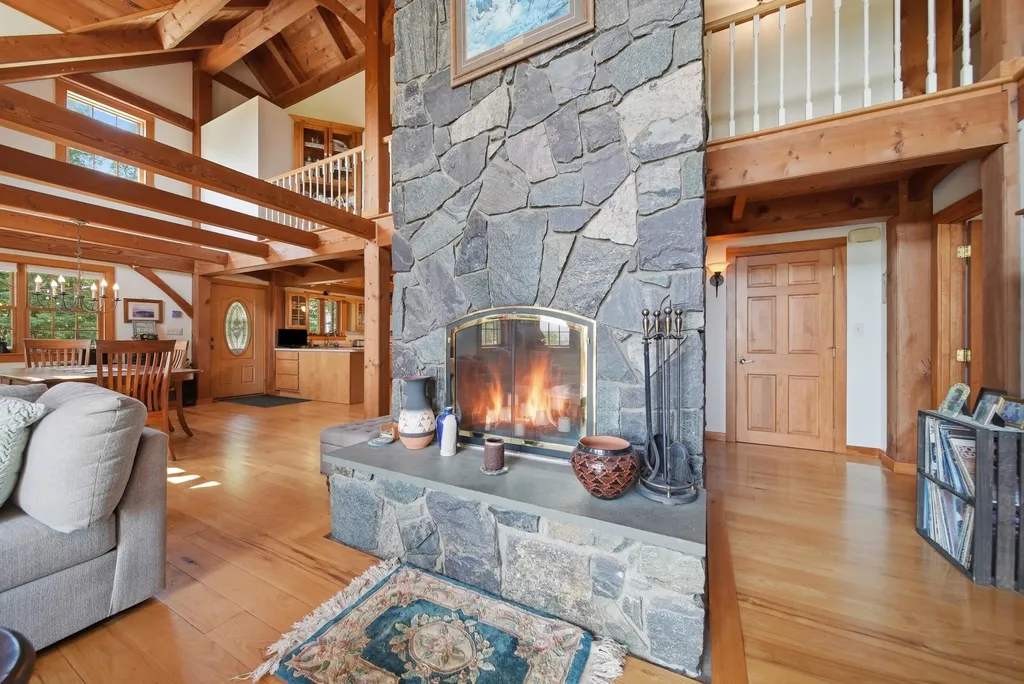 340 Cobble Hill Road Swanzey NH 03446