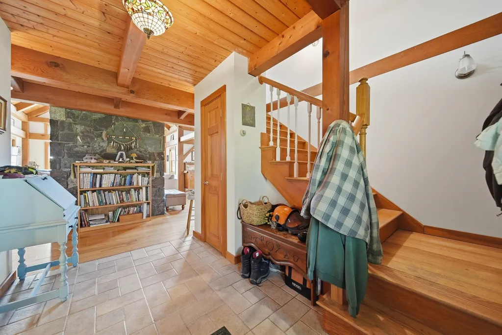 340 Cobble Hill Road Swanzey NH 03446