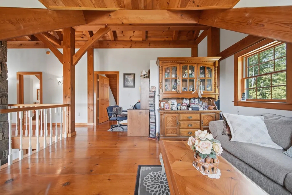 340 Cobble Hill Road Swanzey NH 03446