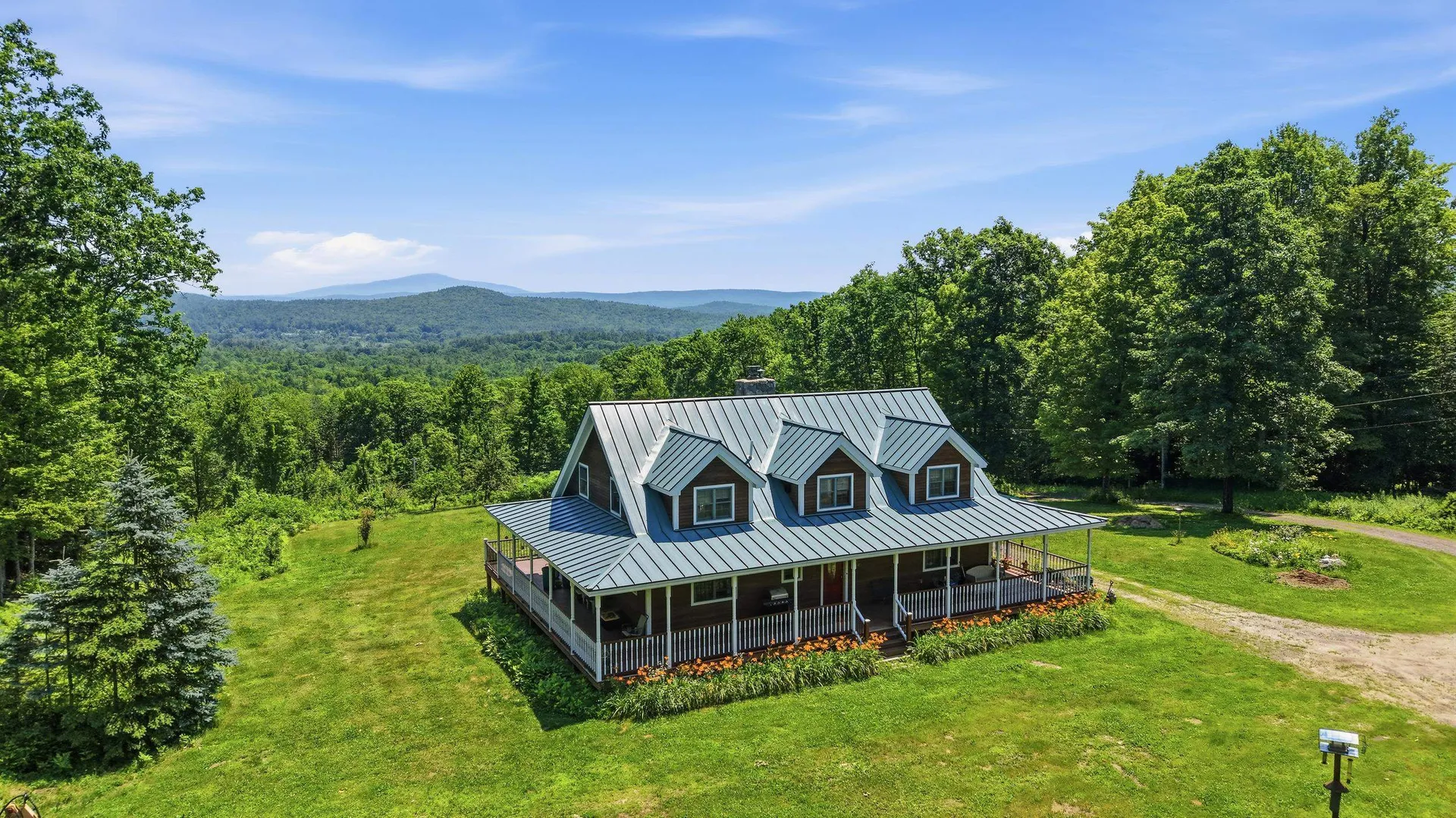 340 Cobble Hill Road Swanzey NH 03446