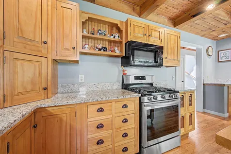363 Cash Street Croydon NH 03773