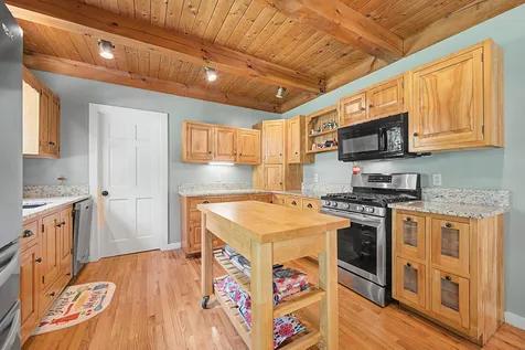 363 Cash Street Croydon NH 03773