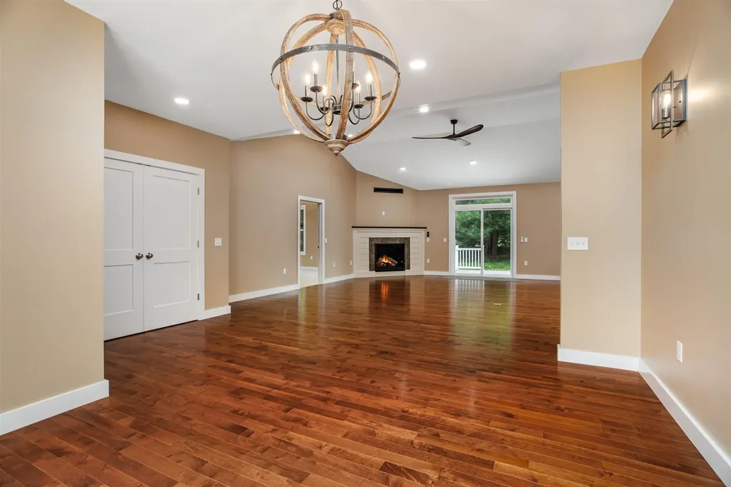 2 Elm Street Westminster MA 01473