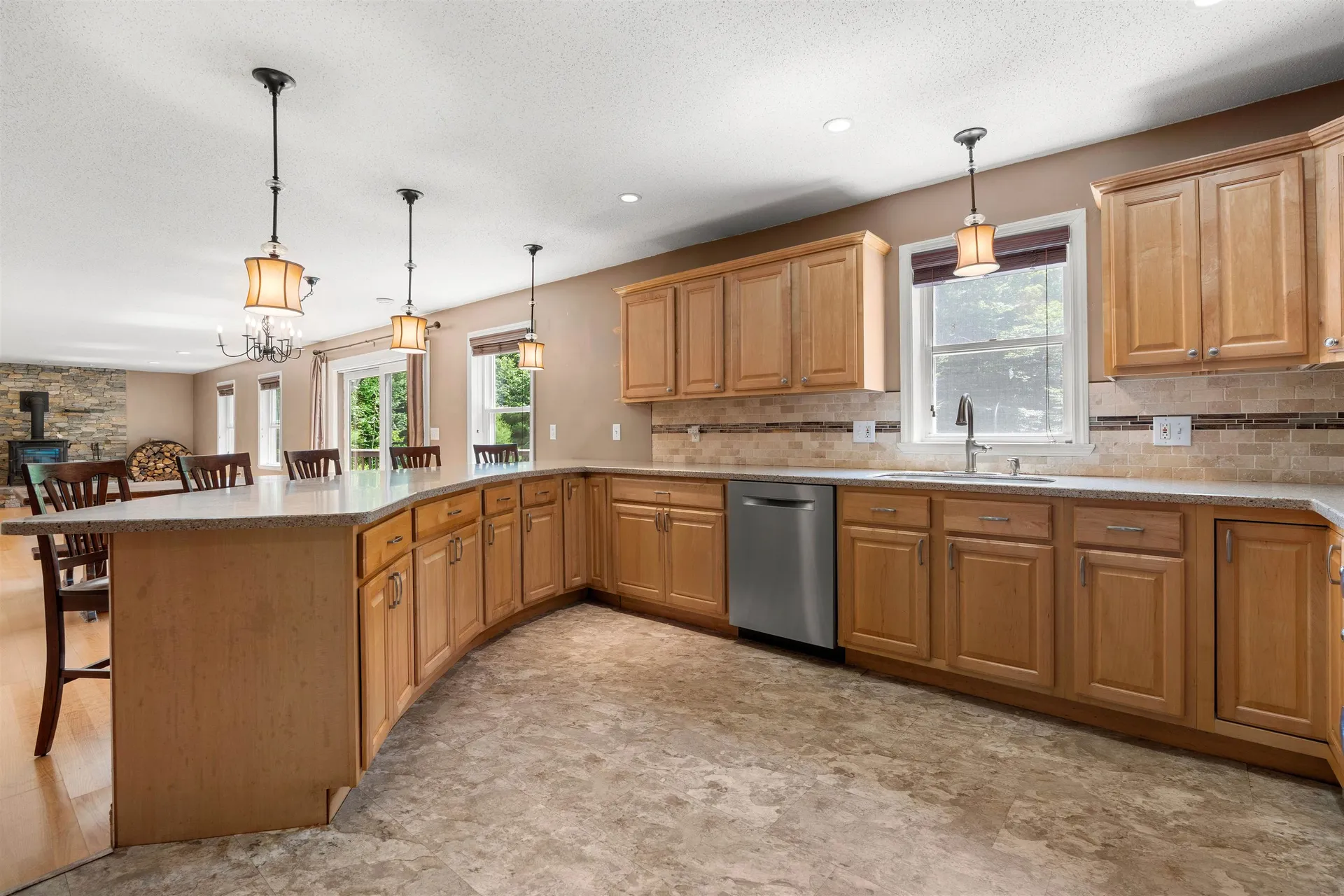 185 Lower Doetown Road Rumney NH 03266