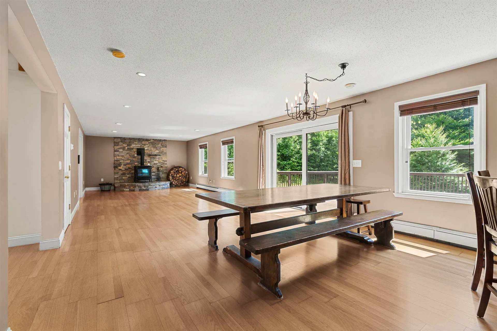 185 Lower Doetown Road Rumney NH 03266